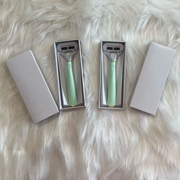 2-Pack Flamingo Mint & Gold 5-Blade Razors - Picture 6 of 6
